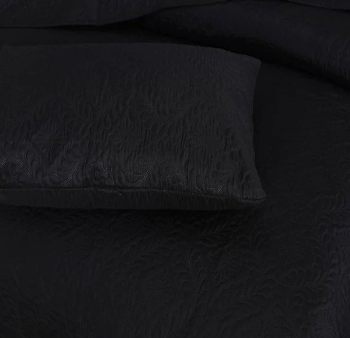 BLACK BEDSPREAD SET - 3 PCS (PREMIUM)